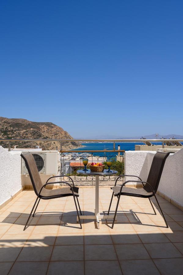 Adonis Hotel Agia Galini  Bagian luar foto