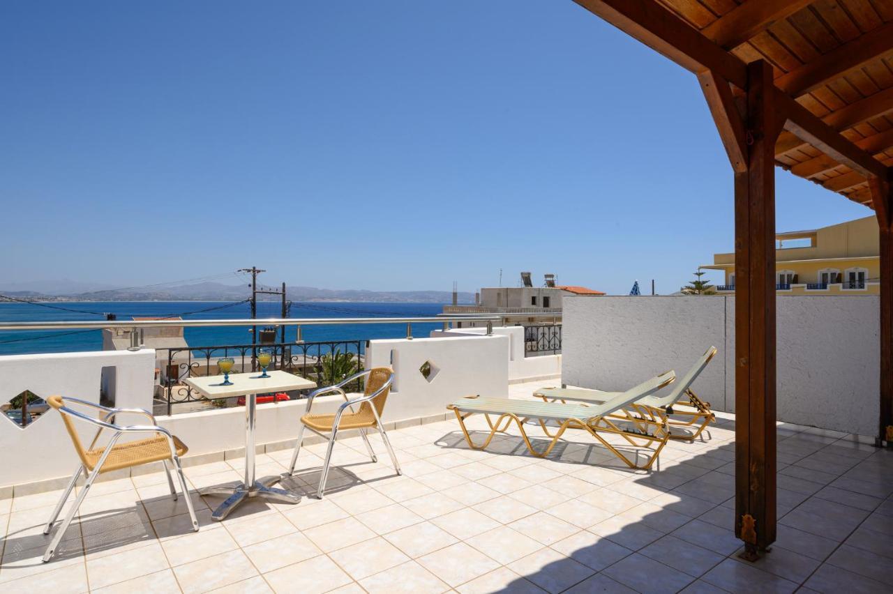 Adonis Hotel Agia Galini  Bagian luar foto