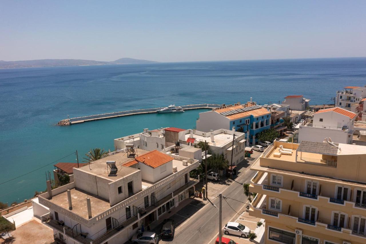 Adonis Hotel Agia Galini  Bagian luar foto